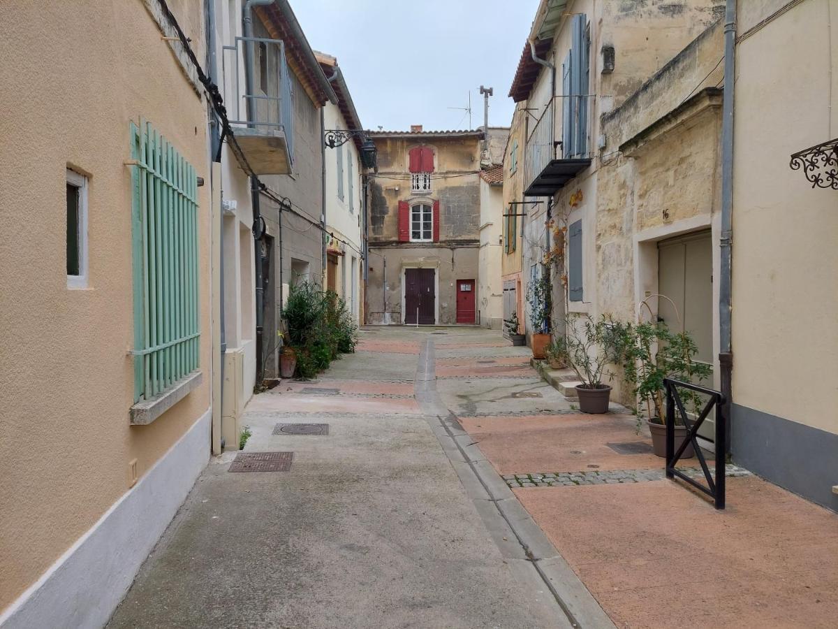 Les Studios De Theophile - Calme Absolu - Wifi - Centre Historique Arles Exterior photo